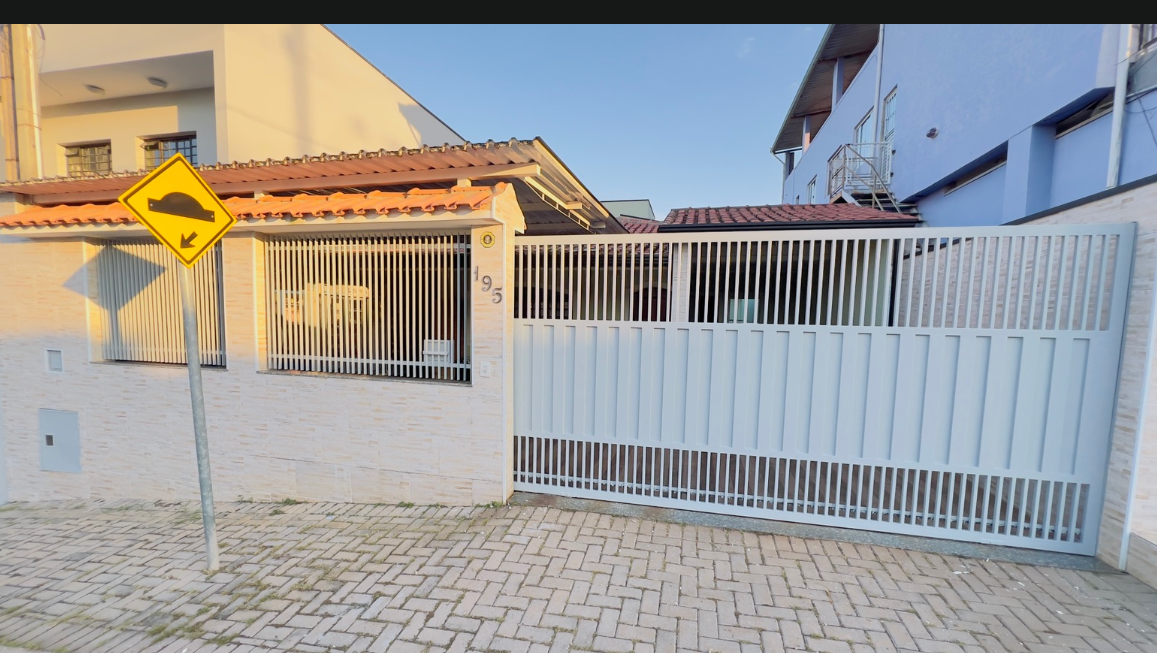 Pintura de portão e fachada